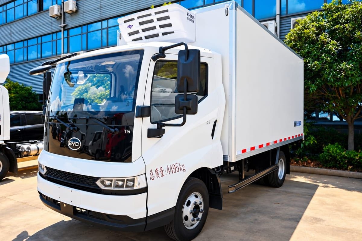 Refrigerated truck